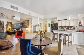 Photo #3: 6718661 Listing