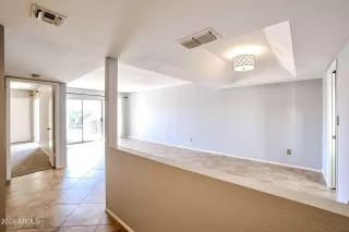 Photo #6: 6719031 Listing