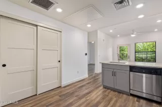 Photo #3: 6719054 Listing 