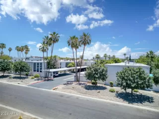 Photo #1: 6719149 Listing