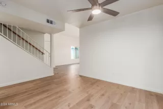 Photo #6: 6719188 Listing 