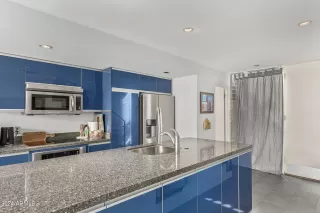 Photo #5: 6719349 Listing 