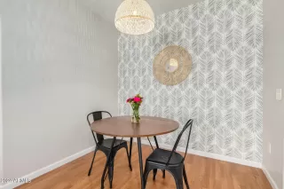 Photo #3: 6719384 Listing