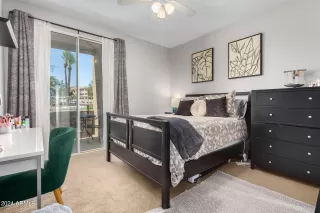 Photo #6: 6719384 Listing