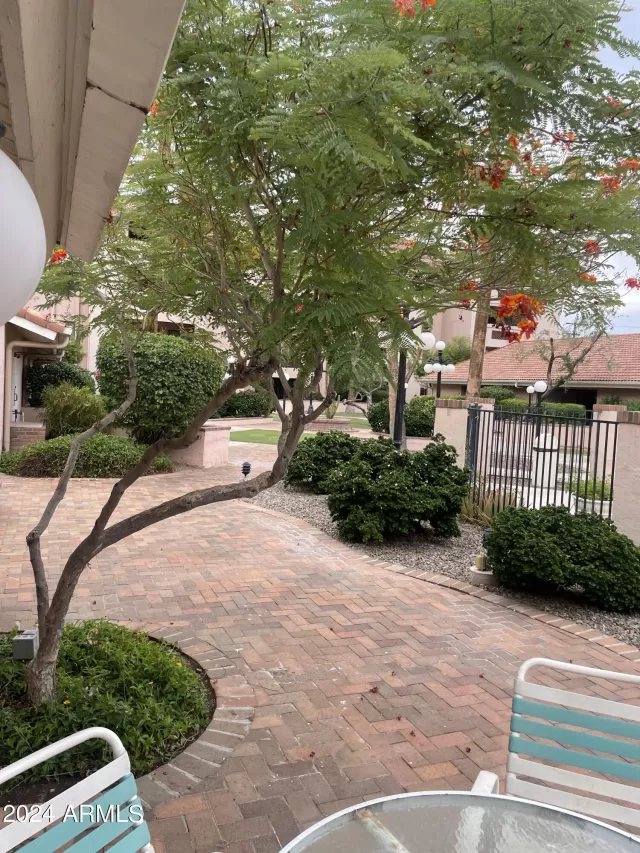 MLS: 6719526 Condo For Sale