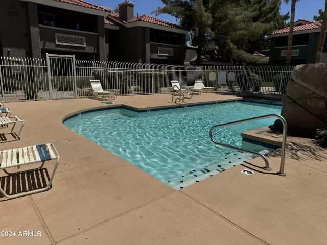 MLS: 6719601 Condo For Sale