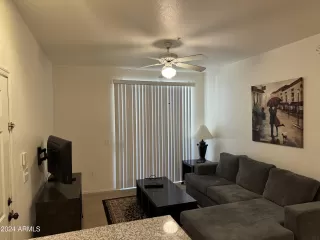 Photo #2: 6719601 Listing