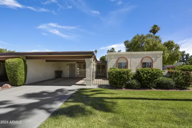 MLS: 6719615 Condo For Sale