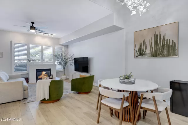 MLS: 6719691 Condo For Sale