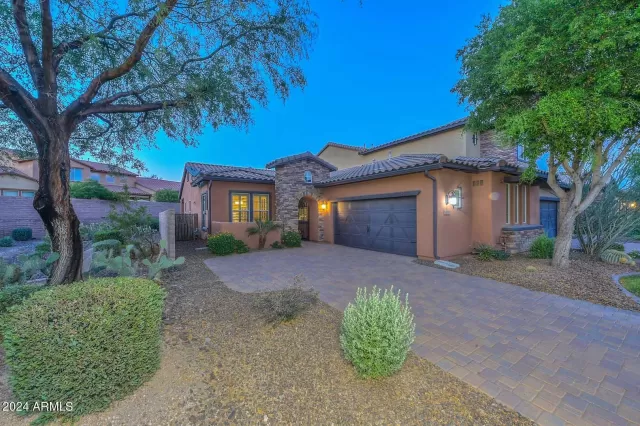 MLS: 6719774 Condo For Sale