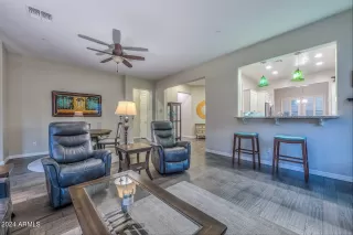 Photo #4: 6719774 Listing 