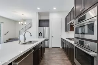 Photo #4: 6719776 Listing