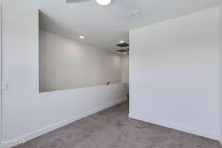 Photo #6: 6719776 Listing