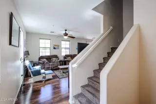 Photo #2: 6719877 Listing