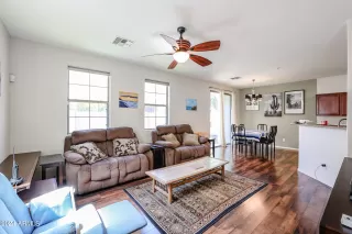 Photo #3: 6719877 Listing