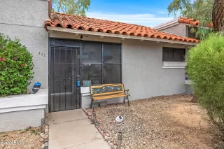 Photo #1: 6719889 Listing 