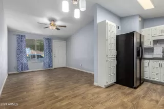 Photo #3: 6720189 Listing