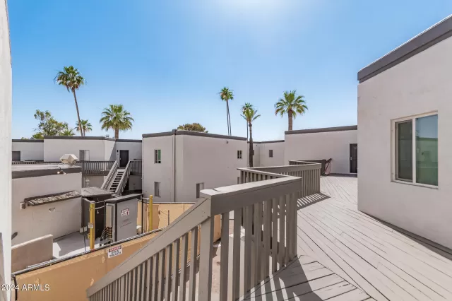 MLS: 6720324 Condo For Sale