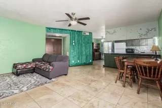 Photo #4: 6720324 Listing