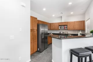 Photo #6: 6720589 Listing 