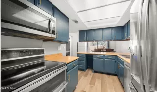 Photo #5: 6720603 Listing 