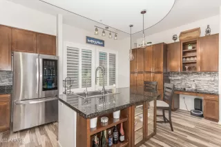 Photo #1: 6720632 Listing