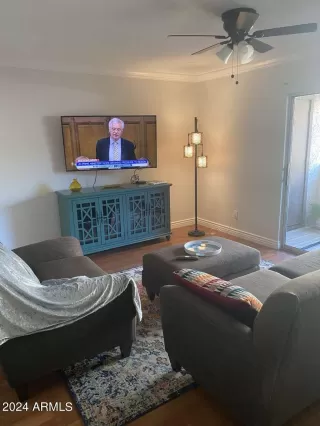 Photo #3: 6720748 Listing