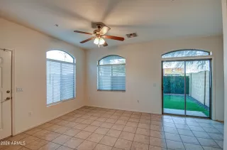 Photo #6: 6720796 Listing 