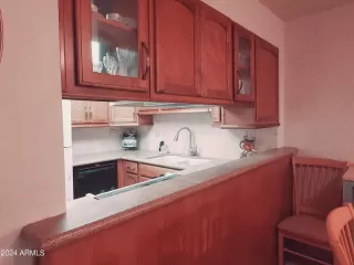 Photo #6: 6720872 Listing 