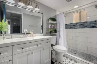 Photo #4: 6721097 Listing