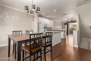 Photo #2: 6721160 Listing