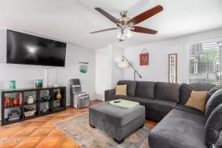 Photo #3: 6721224 Listing 