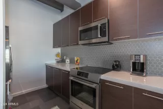 Photo #6: 6721390 Listing 