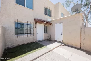 Photo #2: 6721456 Listing