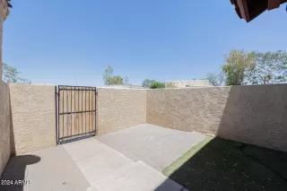 Photo #3: 6721456 Listing