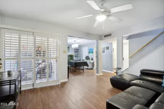 Photo #3: 6721477 Listing