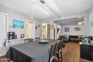 Photo #5: 6721477 Listing