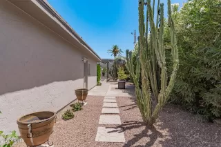 Photo #4: 6721495 Listing 