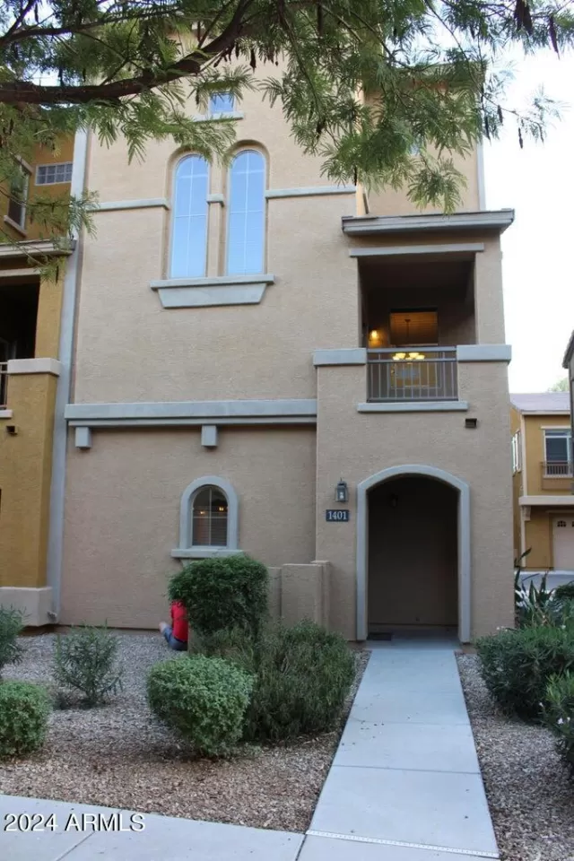 MLS: 6721650 Condo For Sale