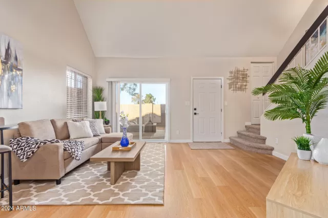 MLS: 6721816 Condo For Sale