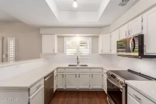 Photo #3: 6722127 Listing 