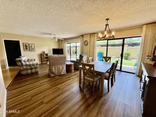 Photo #5: 6722263 Listing