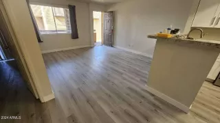 Photo #2: 6722657 Listing