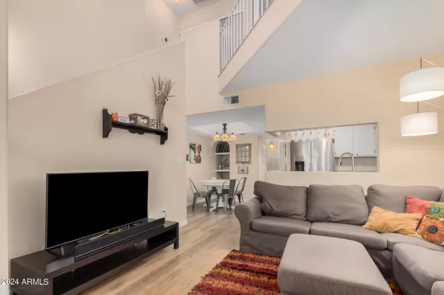 MLS: 6722689 Condo For Sale