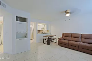 Photo #2: 6722759 Listing