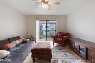 Photo #6: 6722871 Listing 