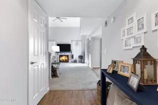 Photo #4: 6722944 Listing