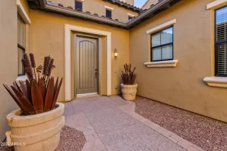 Photo #2: 6722960 Listing 