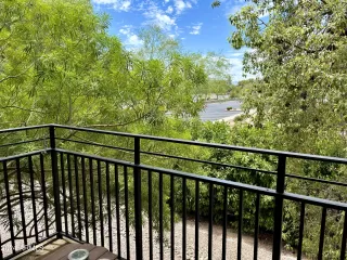 Photo #4: 6723244 Listing