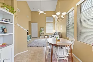 Photo #6: 6723507 Listing